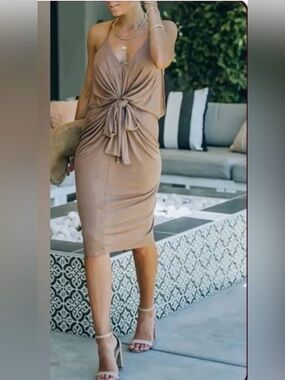 Knot Waist/Front Bodycon Midi Dress (Light Blue)